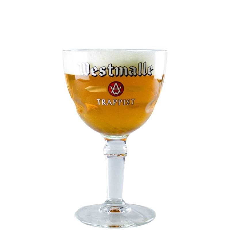 Calice Westmalle 33 cl sur fond neutre, idéal pour déguster une bière trappiste belge Calice Westmalle 33 cl sur fond neutre, idéal pour déguster une bière trappiste belge